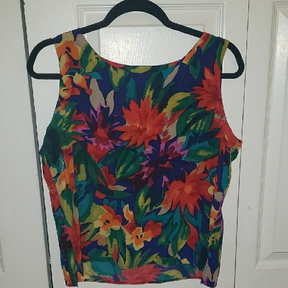 Michelle Stuart Tops - Vintage Floral Top 100% Silk